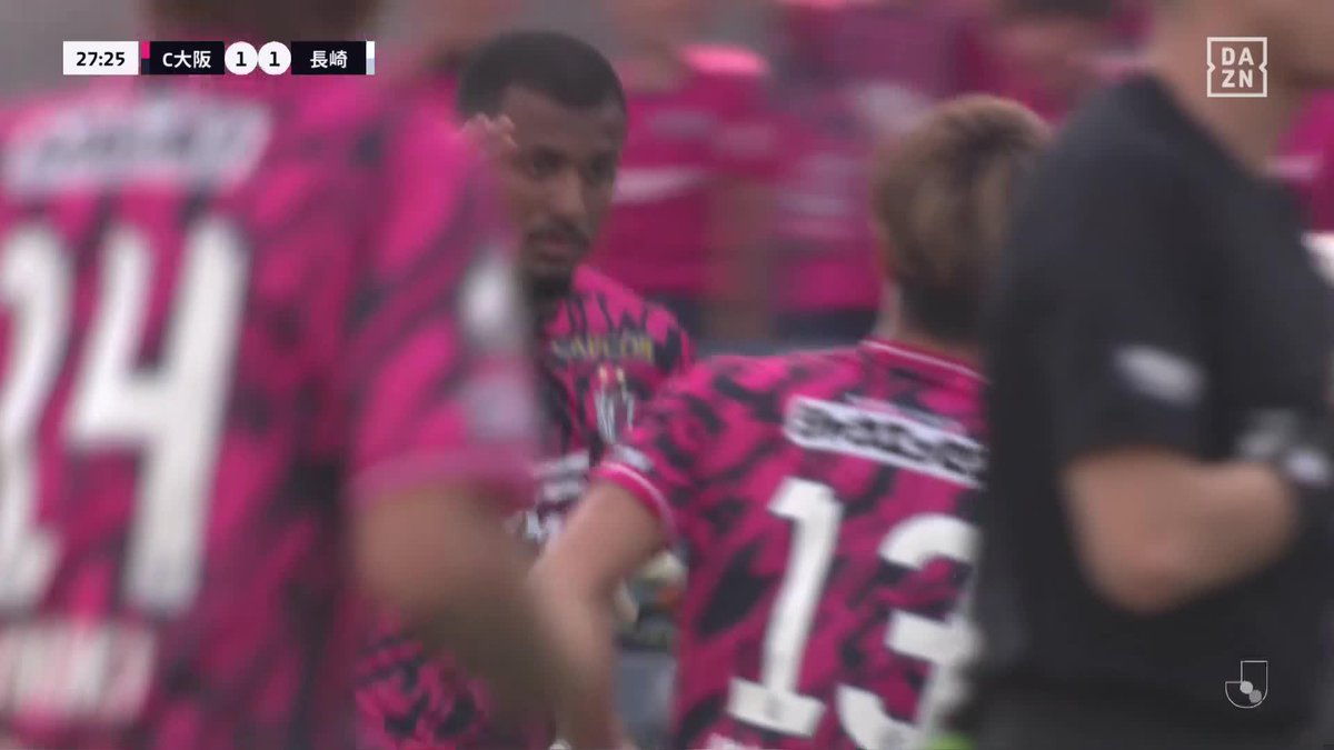 ツインシュート🤝🤝 チアゴ・アンドラーデと中島元彦のツインシュート🔥 得点者はチアゴ・アンドラーデに 🏆 明治安田J1百年構想リーグ 🆚 C大阪×長崎 📺DAZN ライブ配信中 #Jリーグ #だったらDAZN