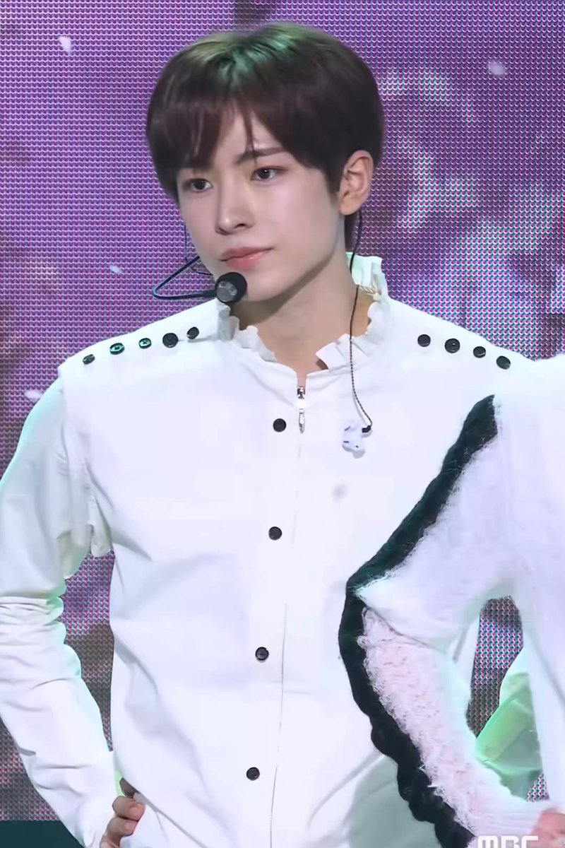유우시 진심 개잘생겼다