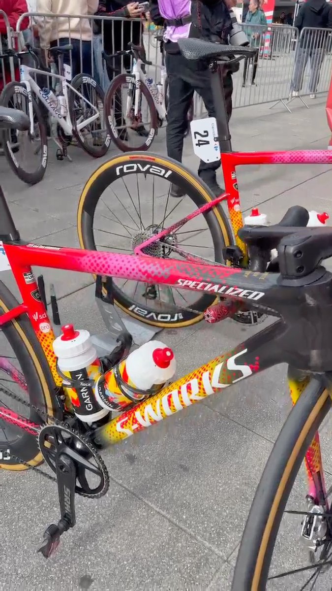 Anna van der Breggen’s bike setup to tackle the fearsome Angliru 🔎