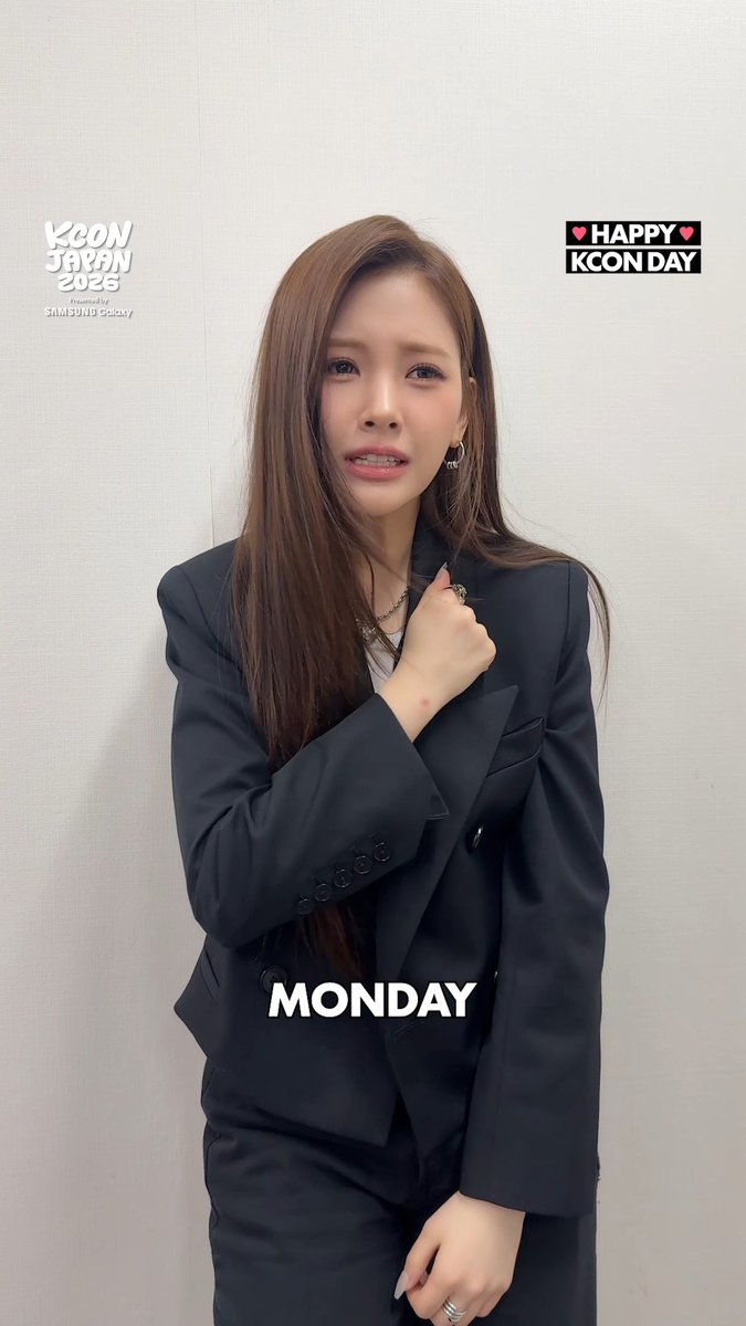 [#KCONJAPAN2026] #BabyDONTCry HAPPY KCON DAY >>> Baby DONT Cry is feeling estatic today because it's FRIDAY, HAPPY KCON DAY! 🥳 今日は待ちに待った金曜日、KCON DAY！🥳 Baby DONT Cry のテンションも最高潮 ✨ Baby DONT Cry - KCON JAPAN 2026 MAY 8-10 Makuhari Messe Let's #KCON