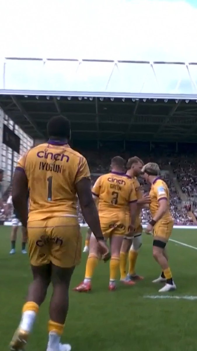 Henry Pollock throwing lineouts?! This game really has had everything 🍿