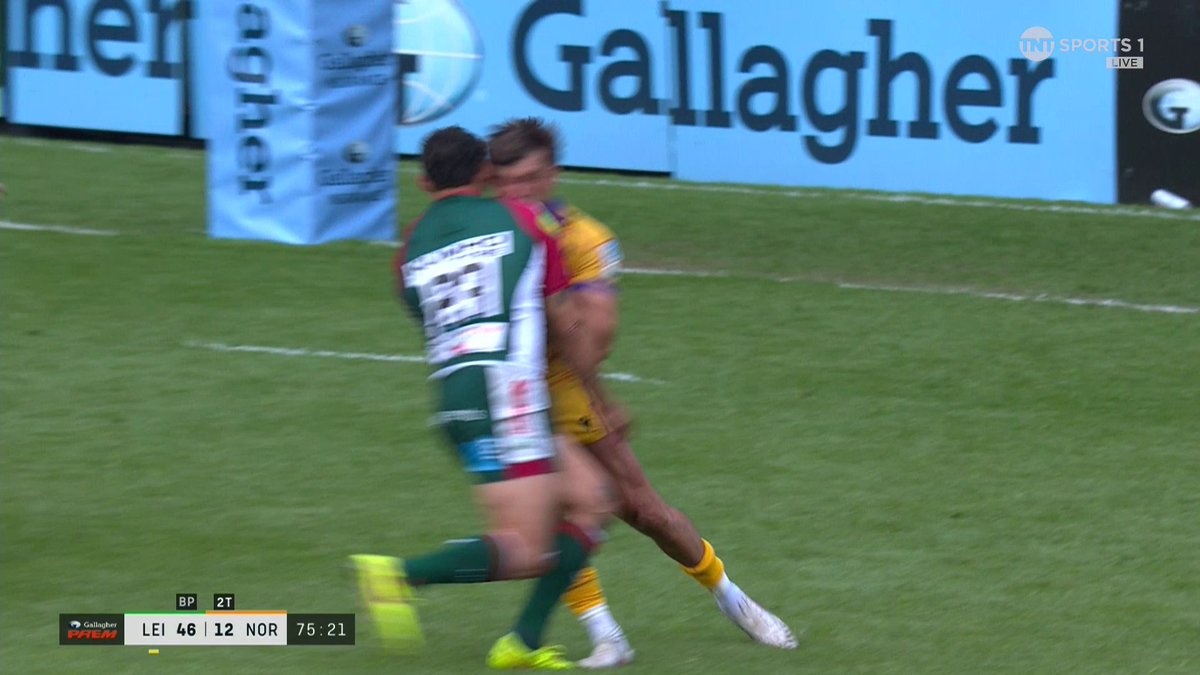 Izaia Perese is off! 🟥 The Leicester Tigers man sees red for this challenge on George Furbank 👀 📺 Stream TNT Sports on HBO Max