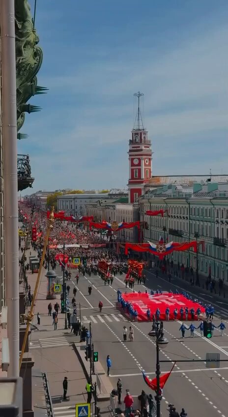 Петербург сегодня, 100 тысяч человек!