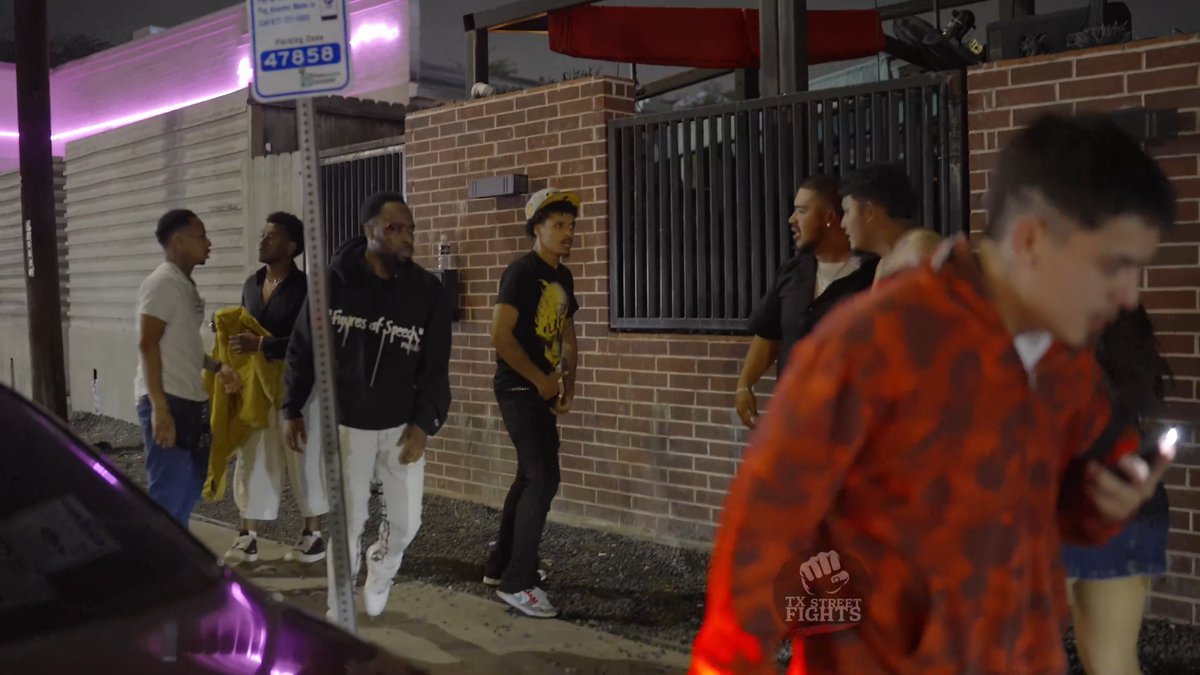 Fight Breaks out in Washington AVE Houston TX 5-8-2026 #fight #houstontx #texas #brawl #drunk