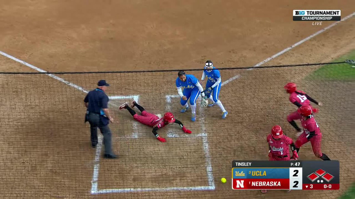 Huskers take the lead ‼️ Nebraska Softball 📺: Big Ten Network