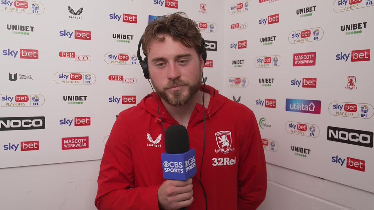 “It’s not my style, just leave it out to the football. I think it looks a bit desperate.” Aidan Morris is 😎