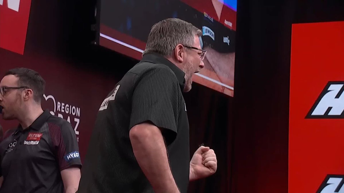 WADE ENDS SULJOVIC HOPES! James Wade goes seven darts into the perfect leg, before pinning his third 11-dart leg to beat home hero Mensur Suljovic 6-2! 📺 #ET6