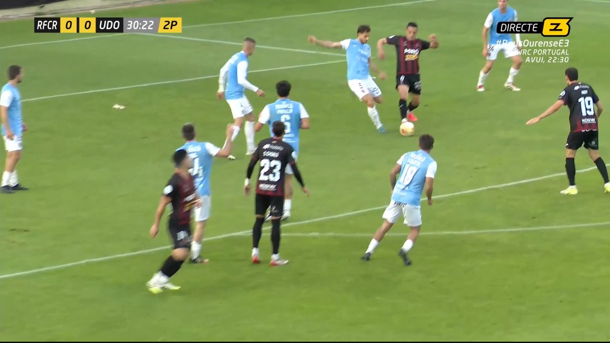 😱 NO XIULA EL PENAL 🔥 El Reus reclama la pena màxima per una falta sobre Ramon Folch ⚔️ Reus 0⃣-0⃣ Ourense #ReusOurenseE3 ▶️