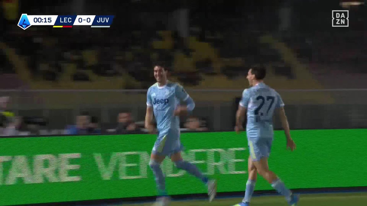 PERO ESTO QUÉ ES. GOL DE LA JUVE A LOS 11 SEGUNDOS 😱 Vlahovic la enchufa nada más sacar de centro para firmar uno de los goles más rápidos de la historia de la Serie A #SerieAenDAZN 🇮🇹