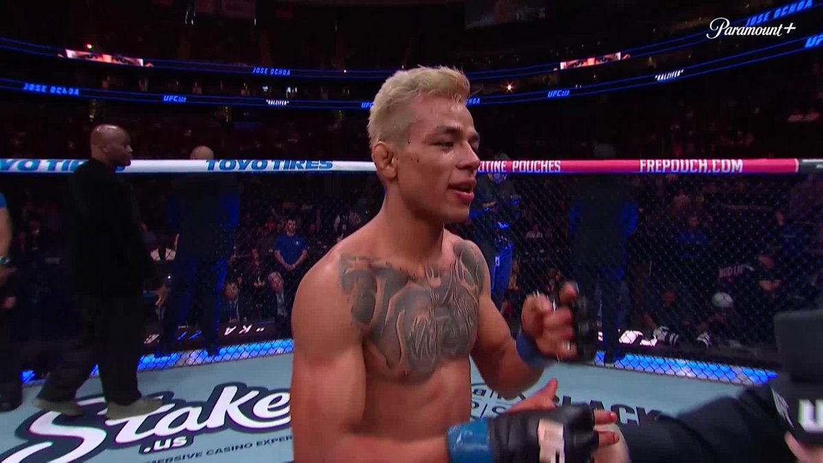 Jose Ochoa proposed to his girlfriend after his win at UFC 328 🗣️ Joe Rogan: "Is she here?" 🗣️ Jose Ochoa: "She's in Brazil right now." 😅