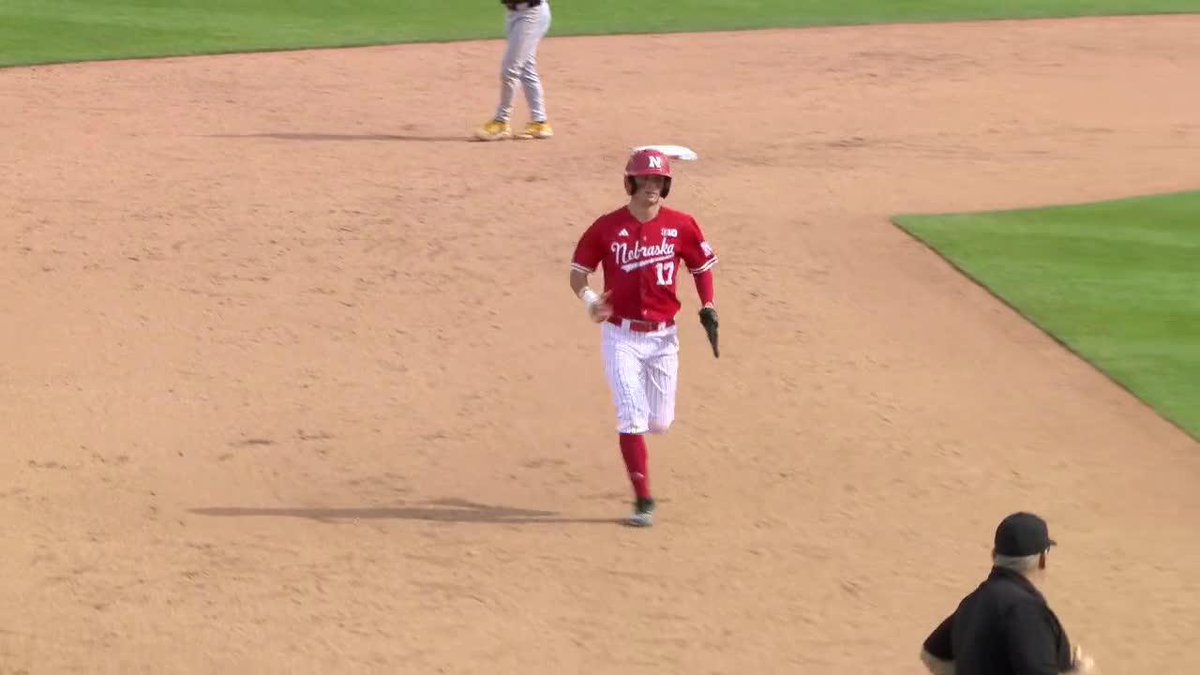 WHAT DC DOES BEST. ⚡ Three-run home run by Carey ties the game! B8 | Nebraska 11, Iowa 11