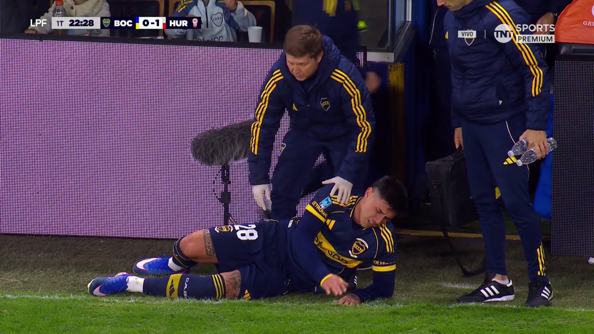 ❌🇵🇾 ADAM BAREIRO QUISO VOLVER A ENTRAR Y SALIÓ GRITANDO DEL DOLOR.