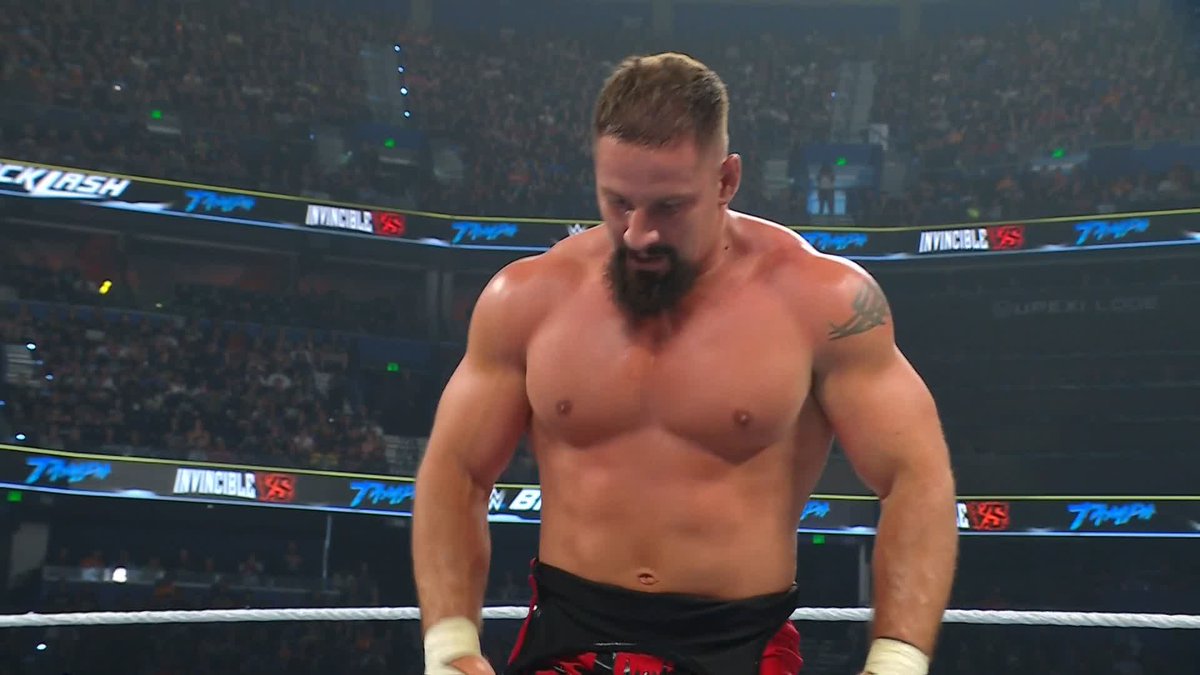 THESE TWO JUST KEEP GOING! 🔥 The FIRST HOUR of WWE Backlash is LIVE RIGHT NOW on ESPN2! ▶️