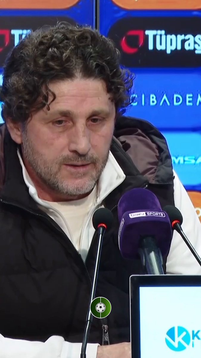 Fatih Tekke:"Türk futbol tarihinin en önemli oyuncusu bu statta istifaya davet ediliyor. Bu yarın bana da yapılacak."