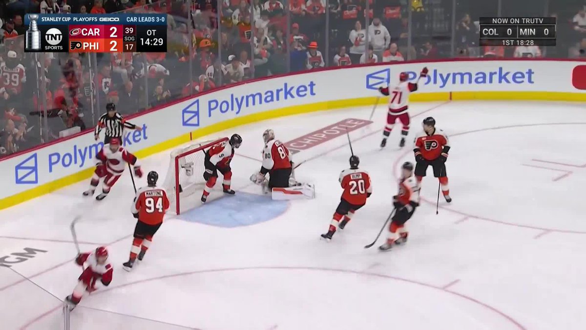 GAME OVER, SERIES OVER, DAAAAAAA CANES WIN 🧹 IT'S A SWEEP FOR THE CAROLINA HURRICANES 😱