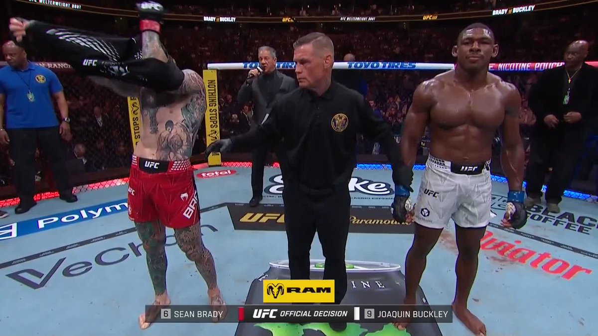 Sean Brady just DOMINATED Joaquin Buckley for three straight rounds 😳 He wins by unanimous decision (30-25, 30-25, 30-27) #UFC328