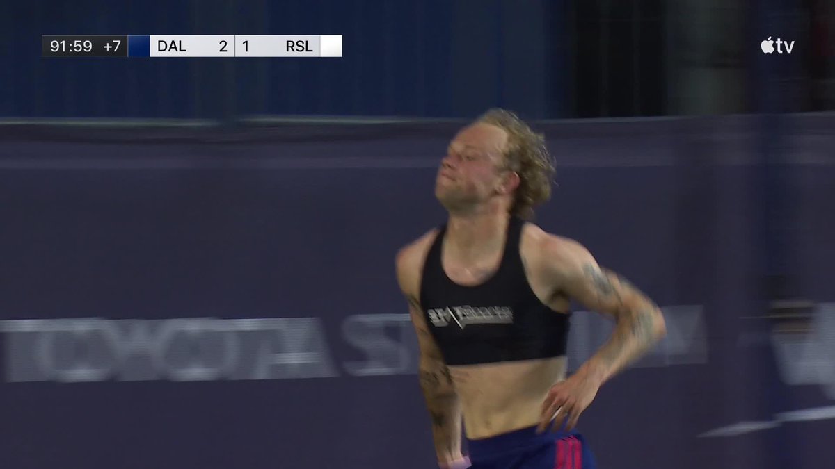 Insane run by Sam Sarver to make it 3-1 Dallas! 😱