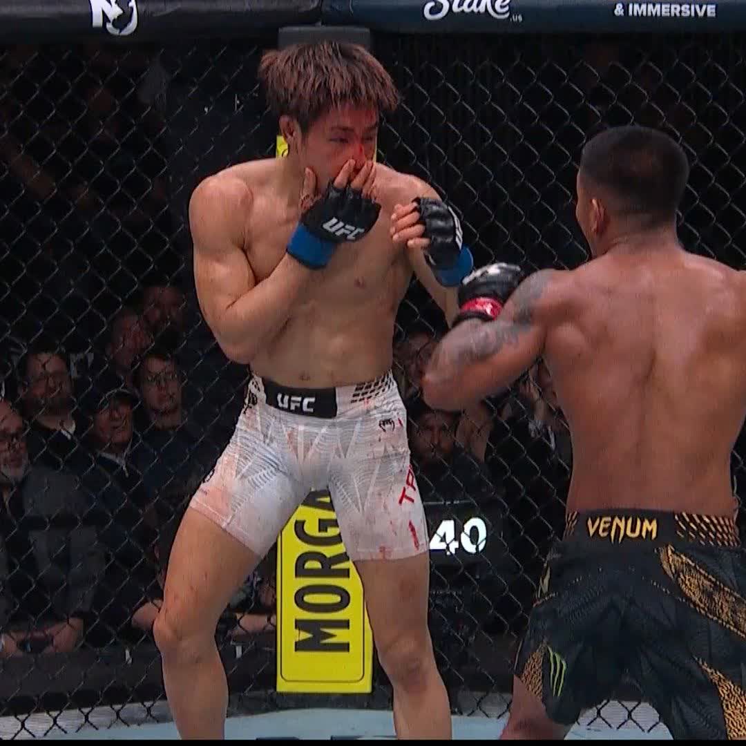 🚨 Qué noche para Joshua Van 🚨 Así terminó noqueando a su rival en el último round 😮💨 #UFC328 | Ver en vivo por Paramount+ Deportes