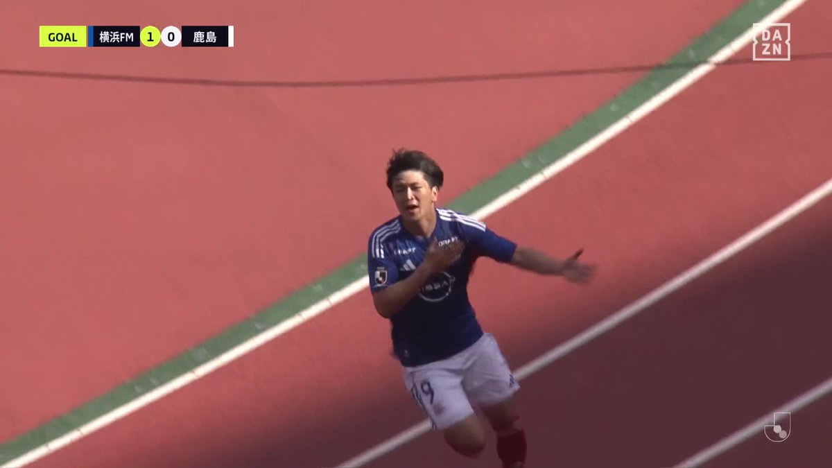 これが“トリコロールのNo.9” 注目の『THE CLASSIC』は横浜FMが先制‼️ ユーリ アラウージョの“鬼キープ”から 天野純の左足クロスに最後は 谷村海那が合わせ4試合連発🔥 🏆 明治安田J1百年構想リーグ 🆚横浜FM×鹿島 📱DAZN ライブ配信中 #Jリーグ #だったらDAZN