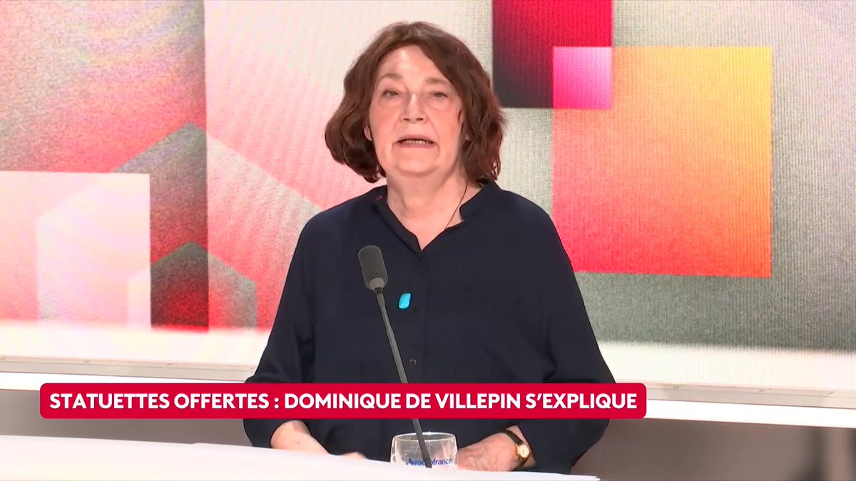 Dominique de Villepin a reçu en cadeau deux statuettes lorsqu’il était au Quai d’Orsay, selon l’émission "Complément d’enquête". "Je n'aurais pas dû les accepter", reconnaît-il. "À l'époque, il n'y avait pas d'encadrement." #QuestionPol