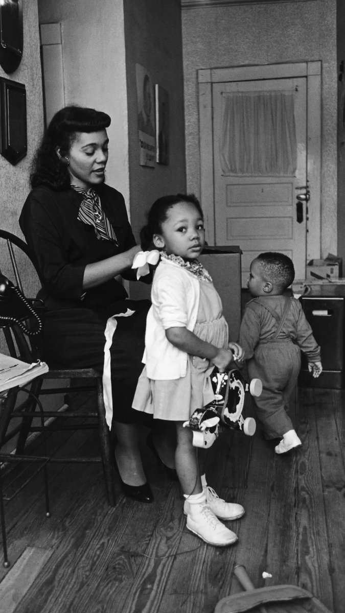To mothers and mother figures: thank you for everything, today and every day. Happy Mother’s Day! 💐