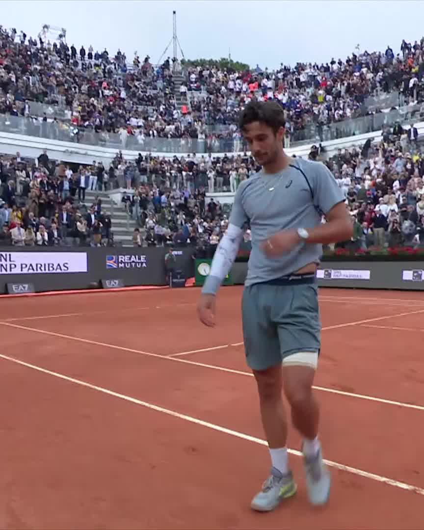 Survive and Advance 💪 Lorenzo Musetti overcomes Francisco Cerundolo in two tough sets 7-6 6-4 🔥 #IBI26