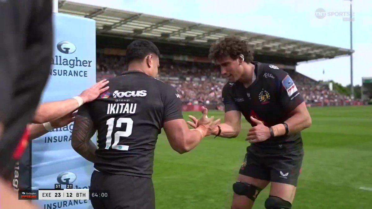 🇦🇺 Len Ikitau gets his first PREM Rugby try! Just a ridiculous no-look assist from tighthead prop Josh Iosefa-Scott 🤩