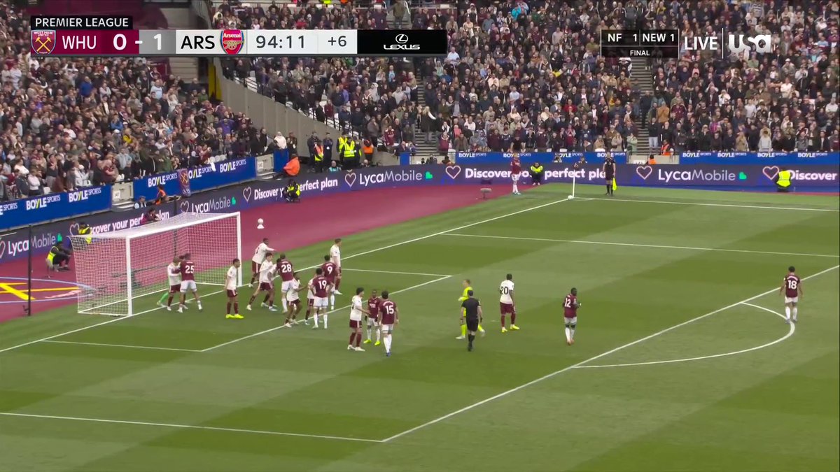 A season-defining VAR check, at both ends of the Premier League 📺 West Ham thought they had an equalizer. The officials, ultimately, ruled it out 🧐