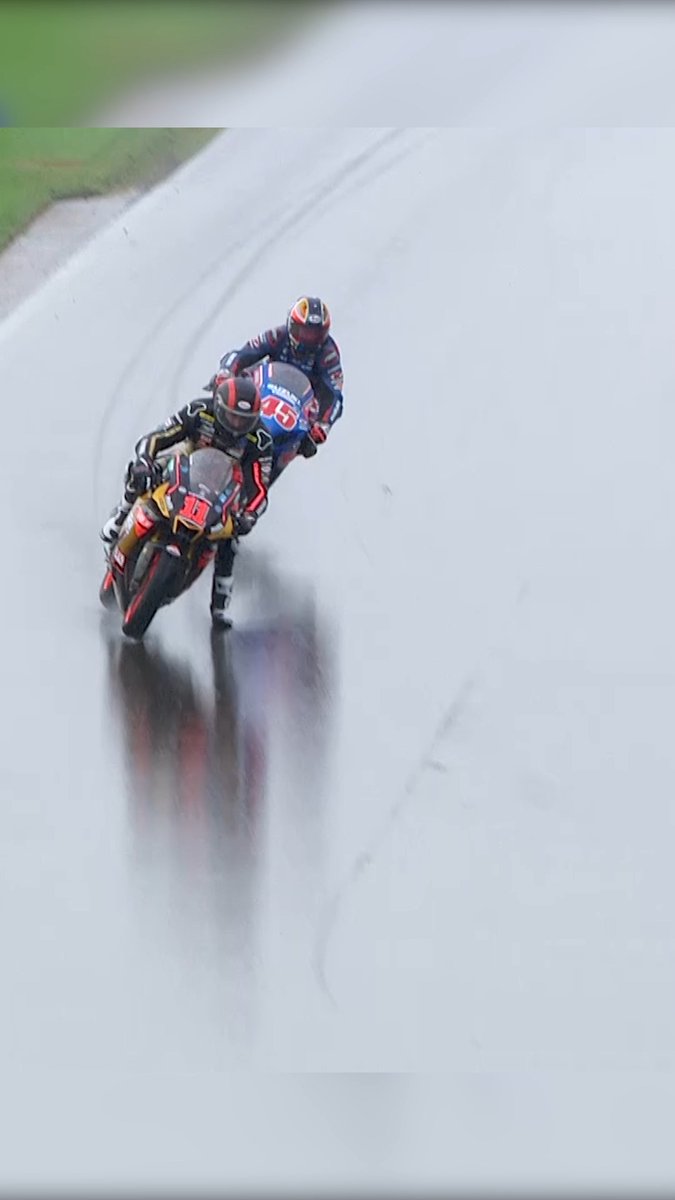 😲 Controlled chaos in the rain. Mathew Scholtz pulls off an epic drift at Barber. #superbike #motorcycle #motorsports #racing