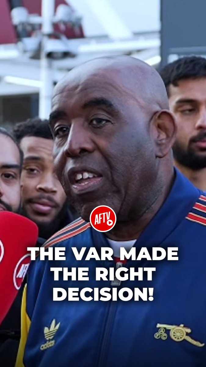 Correct decision by the VAR in such an intensive moment so big up to them! 👏 #FanCams