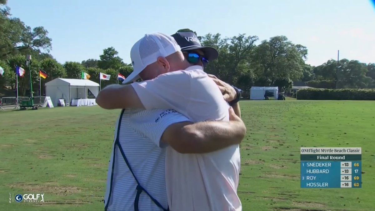 🏆🥲⛳️ #TEARS OF JOY — Brandt Snedeker reacts after claiming victory for the first time in 8 years.