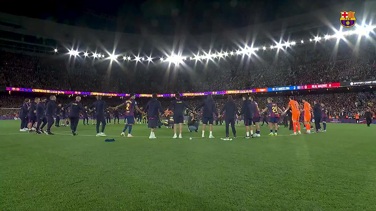 The sardana is back at Spotify Camp Nou 💃