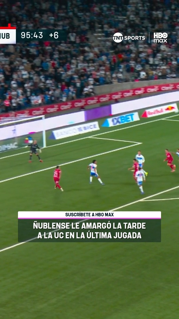 😱🏆⚪🔵 AGÓNICO EMPATE EN EL CLARO ARENA Giovanny Ávalos apareció en el último minuto para darle el empate 1-1 a Ñublense ante Universidad Católica, por la #CopaDeLaLiga2026 en este #MatchdayDomingo. Cuando parecía que #LosCruzados se quedaban con la victoria, el delantero chillanejo golpeó sobre el cierre y desató la locura en el Claro Arena ⚽🔥 Disfruta lo mejor del fútbol chileno. Suscríbete a #TNTSportsenHBOMax 📲💻 Link en la BIO 📍