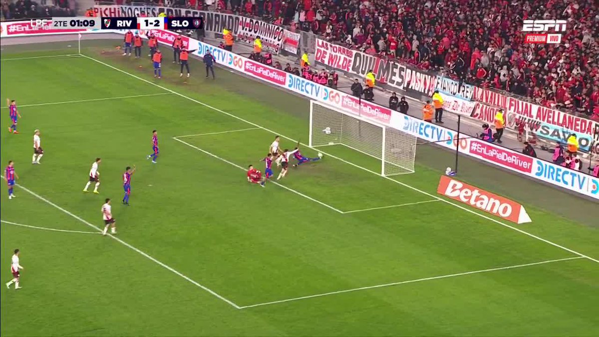 LA JUGADA NO VALÍA POR OFFSIDE, ¡PERO QUÉ LOCURA LO DE ROMAÑA! 📺 ESPN Premium | Suscribite al Pack Fútbol en