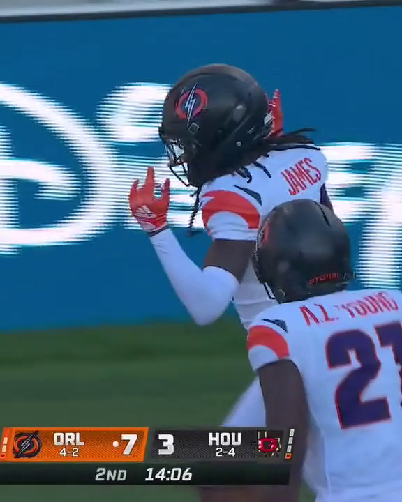 What a week it’s been for D.J. James 👏 Just Thursday, he signed with the Orlando Storm. Three days later, he scored a pick-six 🔥