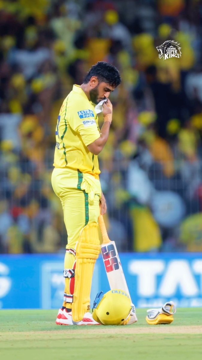 M̶o̶n̶d̶a̶y̶ ̶b̶l̶u̶e̶s̶ Manjal roars!💛 #WhistlePodu #CSKvLSG