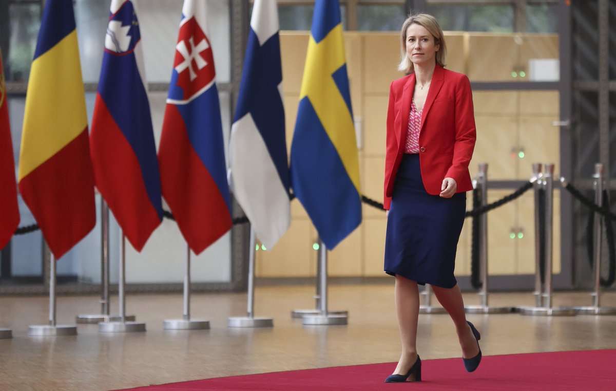 A busy day ahead as Foreign Ministers gather in Brussels. On today’s agenda: 🔹 The Western Balkans, strengthening our partners’ resilience. 🔹 Russia’s war against Ukraine, including new sanctions on those responsible for the deportation of Ukrainian children. 🔹 The Middle East, with a focus on freedom of navigation and sanctions against violent settlers. 🔹 EU–Canada relations. 🔹 Syria, including the first-ever high-level political dialogue. My doorstep remarks ahead of today’s Foreign Affairs Council ↓