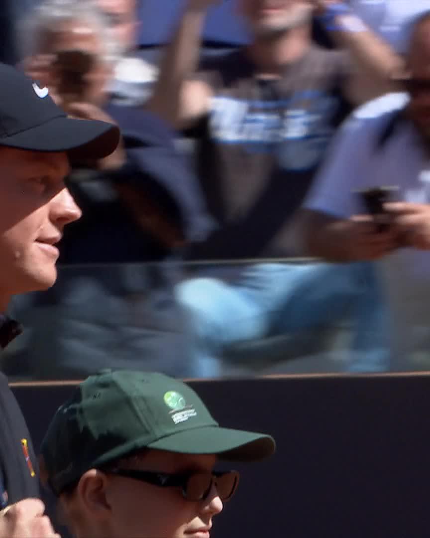World No.1 in the house ☀️🇮🇹 Jannik Sinner #IBI26