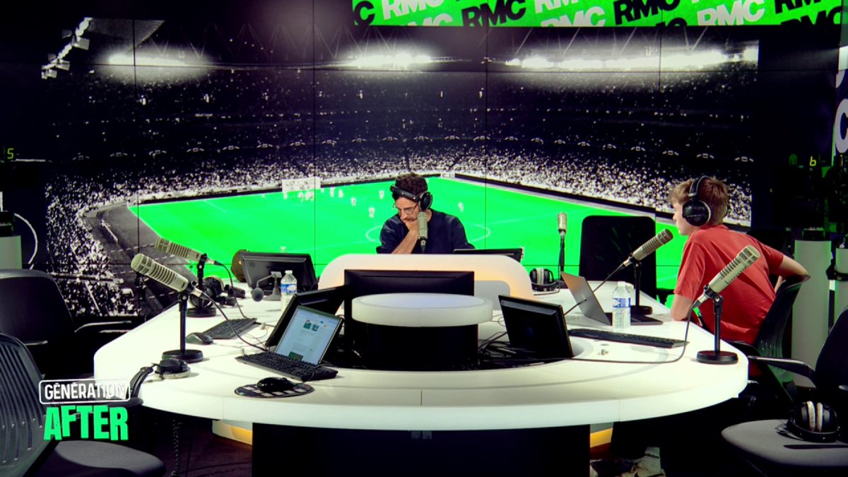 🎙️❌ Julien Laurens sur la polémique autour de la VAR dans le match West Ham-Arsenal : "Si tu veux éradiquer ce problème, tu siffles en faveur de l'équipe qui défend dès qu'il y a un petit peu de contact sur coup de pied"
