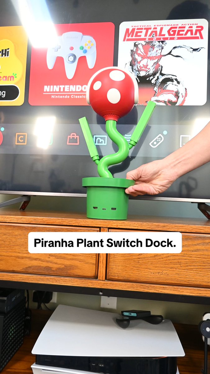 My Piranha Plant Switch 2 dock finally arrived, it's way sturdier than I was expecting. Amazon has it marked down to $89.99 if you want your own. #ad
