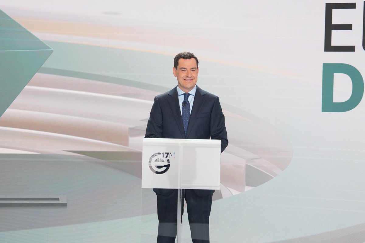 Defender lo público también es defender a las Fuerzas y Cuerpos de Seguridad del Estado. Que no se le olvide al Gobierno de la Nación. El domingo nos jugamos la estabilidad o la inestabilidad. Nos jugamos el futuro de todos. #DebateDecisivoCSur