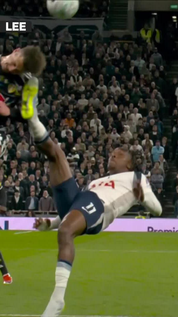 Mathys Tel goes from hero to villain 👀 Leeds have a chance from the penalty spot 🚨 📺 Stream #TOTLEE on DStv: