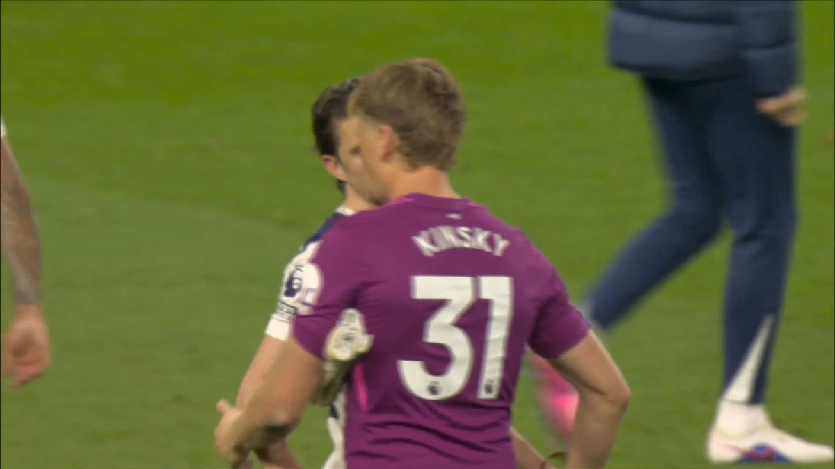 “That is one of the saves of the season!” 🧤 Jamie Carragher &amp; Jermain Defoe react to Antonin Kinsky's unbelievable effort to deny Leeds.