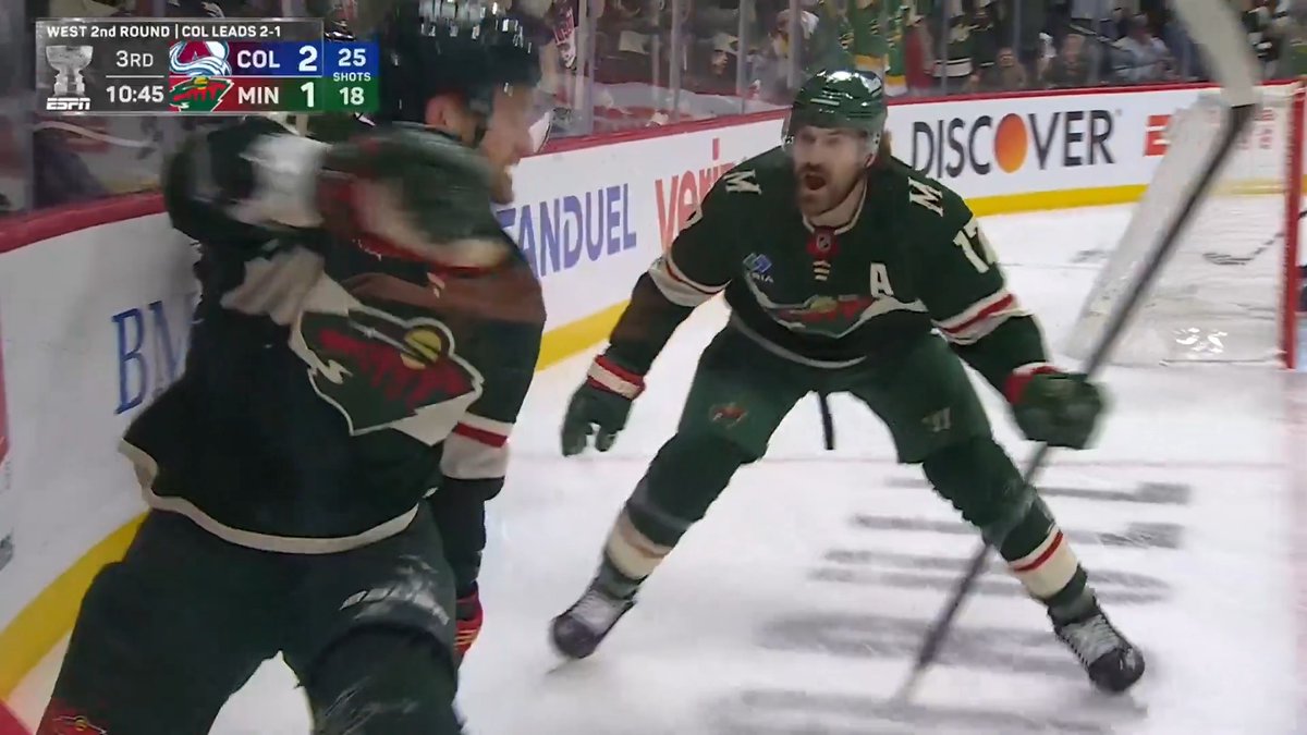 Hughes with the feed, Sturm with the one-timer finish!!! 📺: ESPN, Sportsnet, &amp; TVA Sports