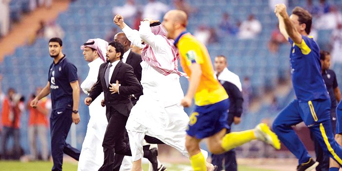 بإذن الله تتكرر هالفرحة والفوز بالدوري يارب 🏆 🙏💛💙