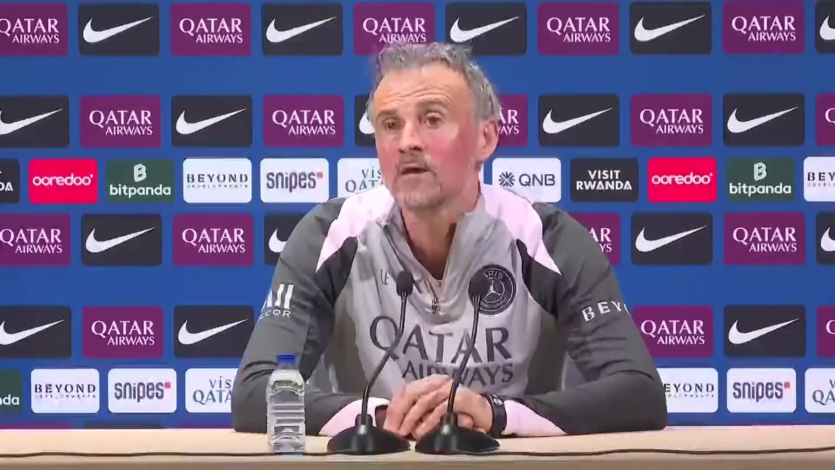 🚨 Luis Enrique 🇪🇸 sur le RC Lens 👇❤️💛 🗣️ « C’EST LA PREMIÈRE FOIS depuis que je suis là QU’UNE ÉQUIPE NOUS POSE PROBLÈME ! Personne imaginait ça en début de saison ! Félicitations à eux. 👏 » 🎥 L'Équipe