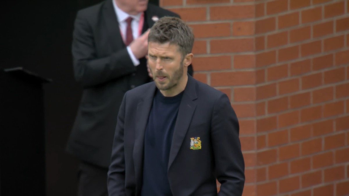 "The players are happy, the staff are happy, the fans are happy" Dion Dublin says Michael Carrick deserves the permanent job at Manchester United ✅