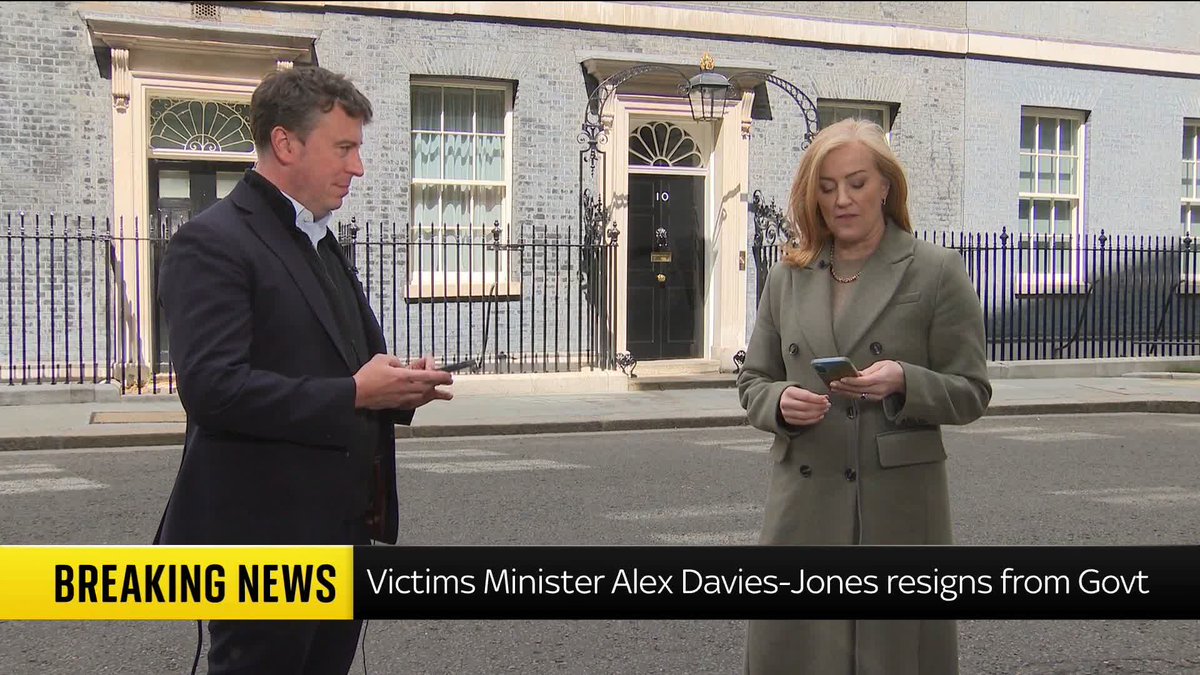 BREAKING: Victims minister Alex Davies-Jones has resigned from Sir Keir Starmer's government. Read her letter to the PM ➡️ 📺 Sky 501 and YouTube