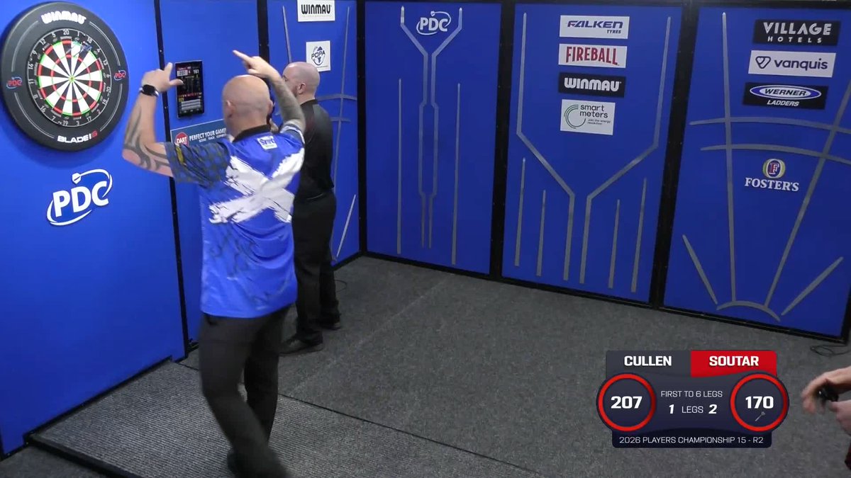 Alan Soutar has hit nine! Not a nine-darter, just nine points… 😭 📺 #PC15