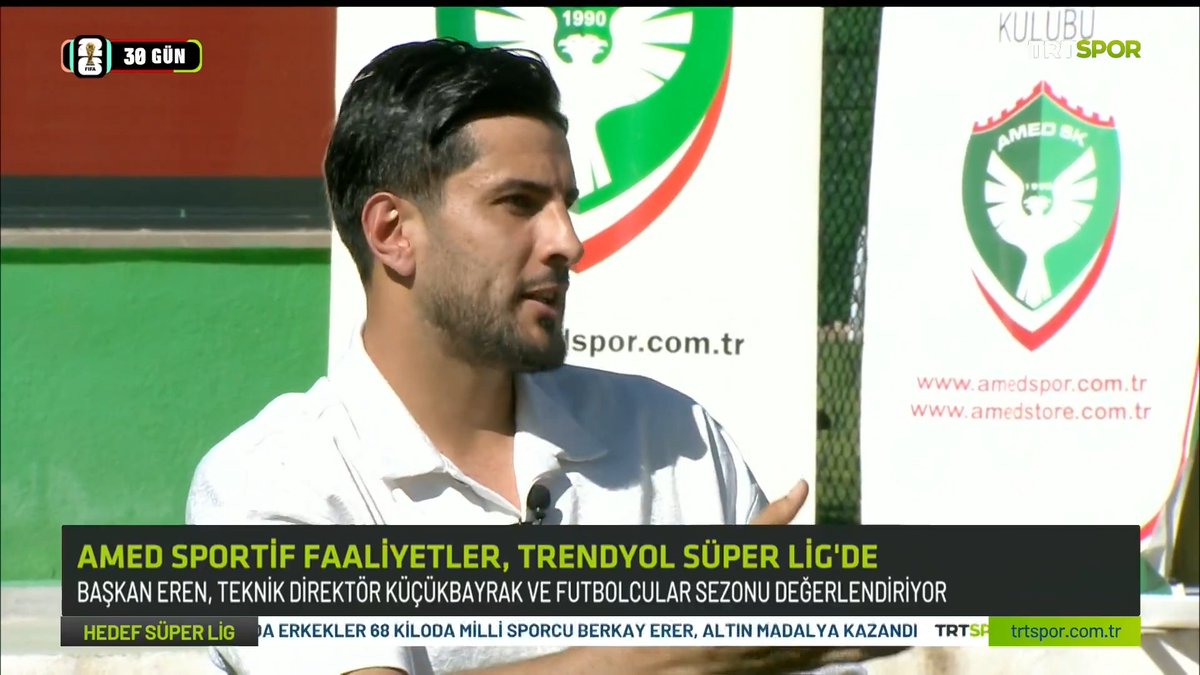 ❓ Süper Lig'de hangi golcüye karşı oynamak istemezsin? 🗣️🎙️ Mehmet Yeşil: "Şu an için Osimhen. Benim stilime ters gelen bir futbolcu. Çok hareketli ve atletik."